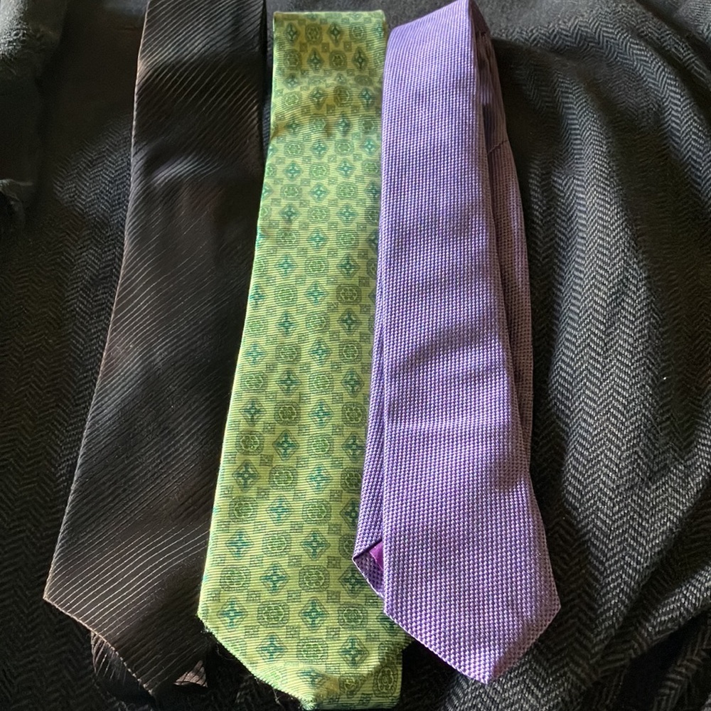 Mens ties